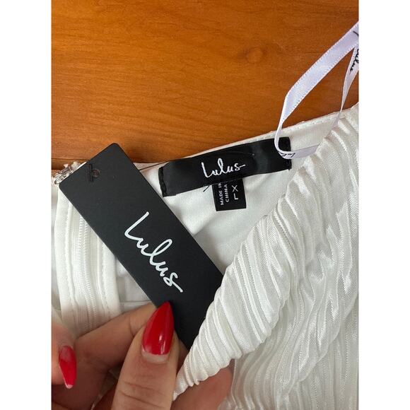 NWT Lulus Sleek Dedication White Satin Plisse Cutout Tiered Mini Dress Size XL - Picture 6 of 6